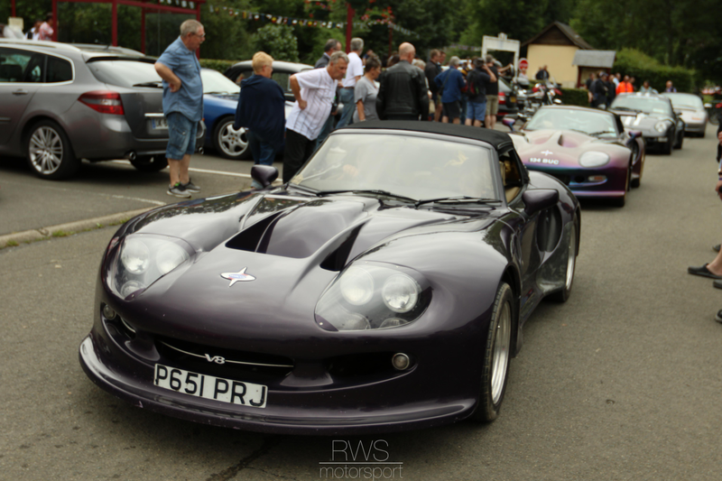 Illustration for article titled Classic British Welcome Photos (Le Mans Carshow)